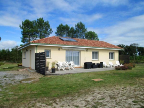 Maison de 3 chambres avec terrasse amenagee et wifi a Lit et Mixe